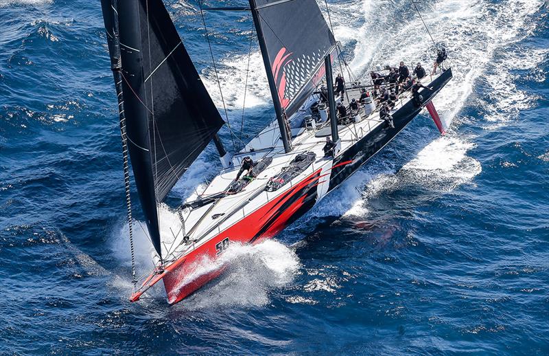 Comanche powers away from Sydney Heads - Rolex Sydney Hobart Yacht Race 2018 photo copyright Crosbie Lorimer taken at Cruising Yacht Club of Australia and featuring the IRC class