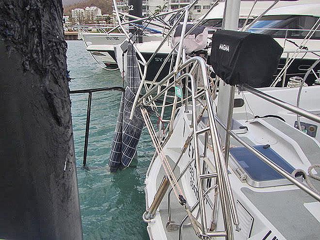 Davits and yes, that once was a flexible solar panel... ©  SW