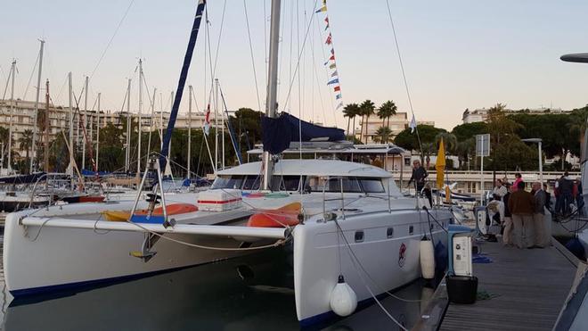 Contigo in Port Canto, Cannes just before our departure © Mission Océan