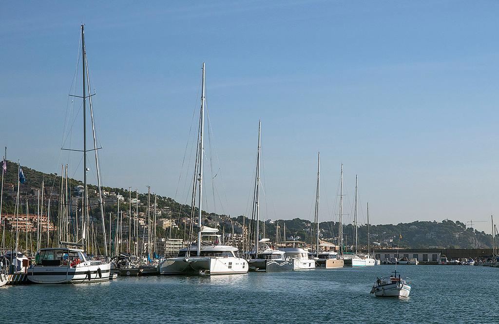 Large marinas filled with everything from large to small and definitively local fishing vessels - love it! ©  John Curnow