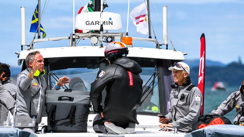 Luna Rossa - Vasco Vascotto (left) having a race preview with Jimmy Spithill (centre) and coach Philppe Presti - Waitemata Harbour - January 23, 2021 - Prada Cup - 36th America's Cup photo copyright Richard Gladwell / Sail-World.com taken at Royal New Zealand Yacht Squadron and featuring the AC75 class