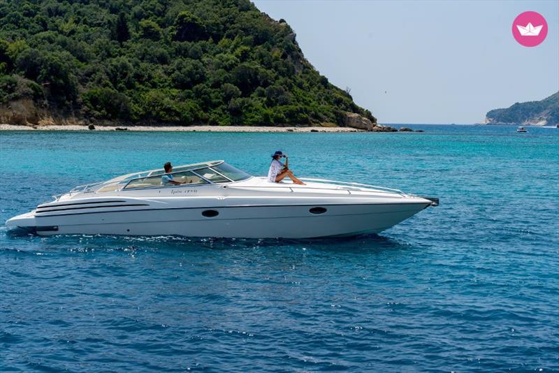 Motorboat Cranchi Endurance 35 (Zakynthos) available with Click&Boat - photo © Click&Boat