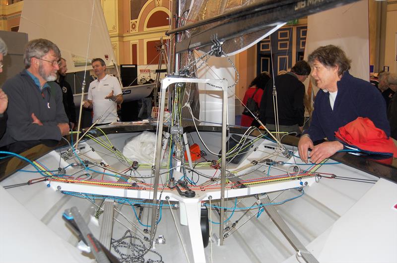 Jon Turner (starboard hand side) explaining the virtues of the true one string system to none other than Mike McNamara. At the heart of the system is the ‘big wheel of love' which can just be seen at the rear of the plate case - photo © Henshall
