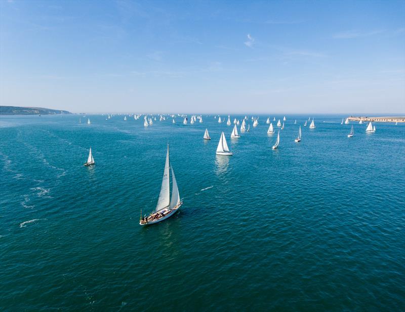 MS Amlin Yacht continue their sponsorship of the Round the Island Race in 2019 - photo © MS Amlin
