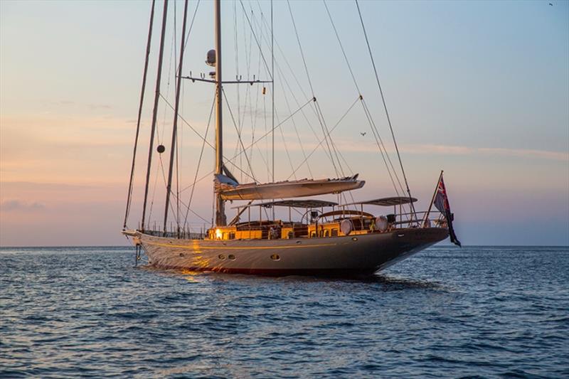 42m SY Vijonara © Stuart Pearce